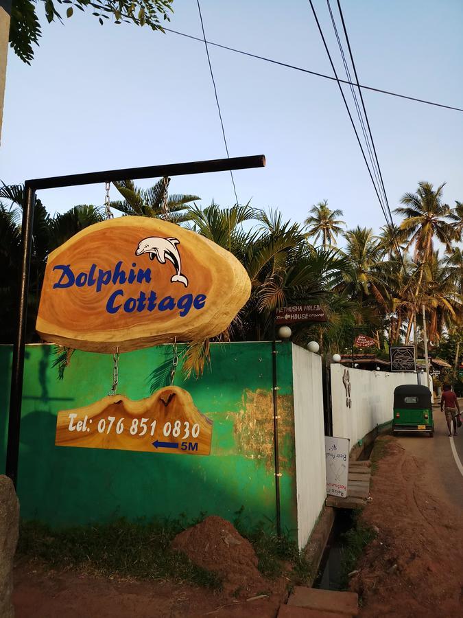 Dolphin Cottage Mirissa Buitenkant foto